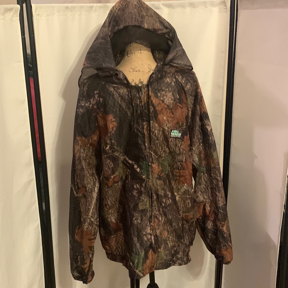 Mens camouflage Bug Tamer Plus Jacket and Pants size Large for both!